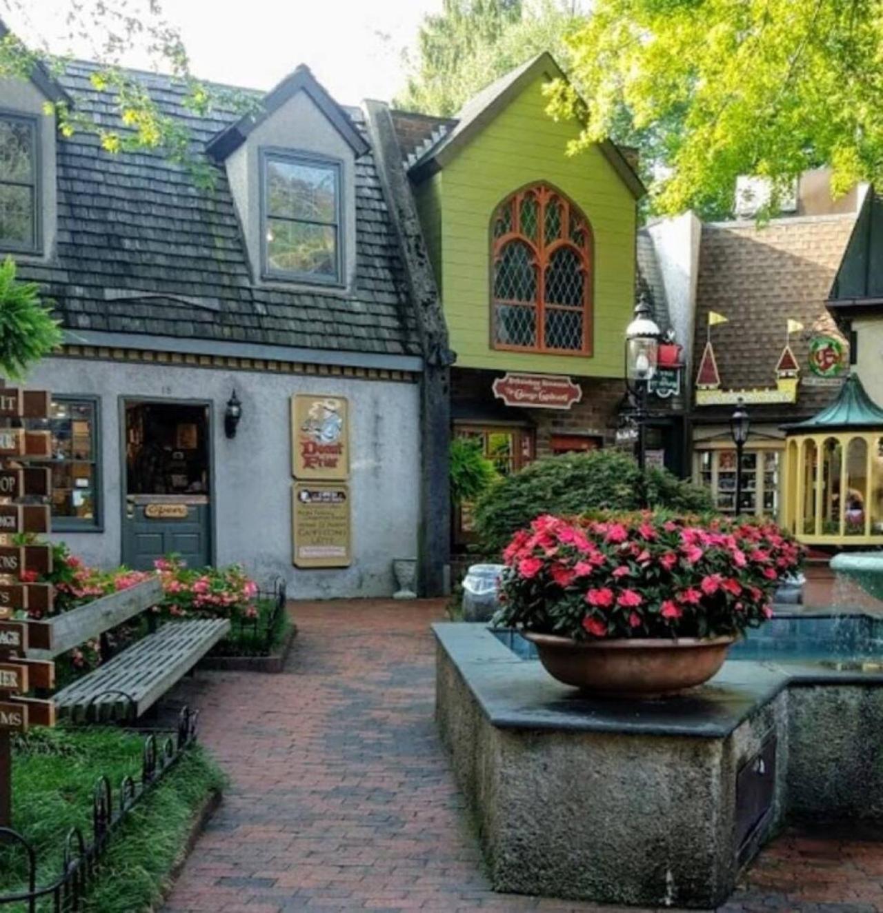 Gt307 Romantic Condo Downtown Gatlinburg & Pool Buitenkant foto