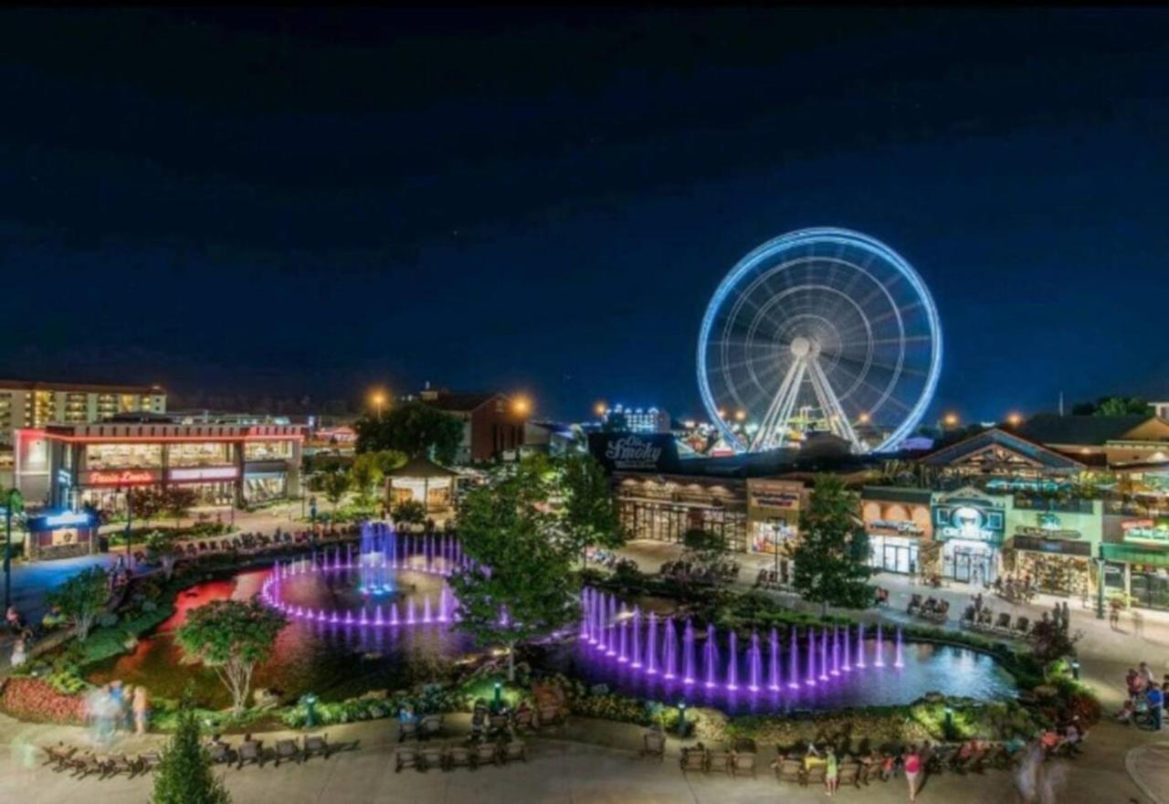 Gt307 Romantic Condo Downtown Gatlinburg & Pool Buitenkant foto