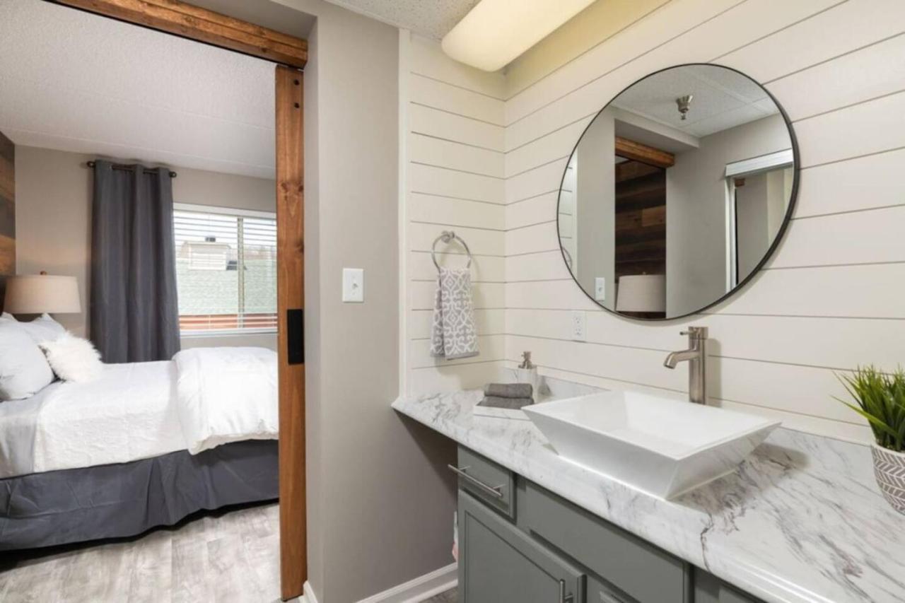 Gt307 Romantic Condo Downtown Gatlinburg & Pool Buitenkant foto
